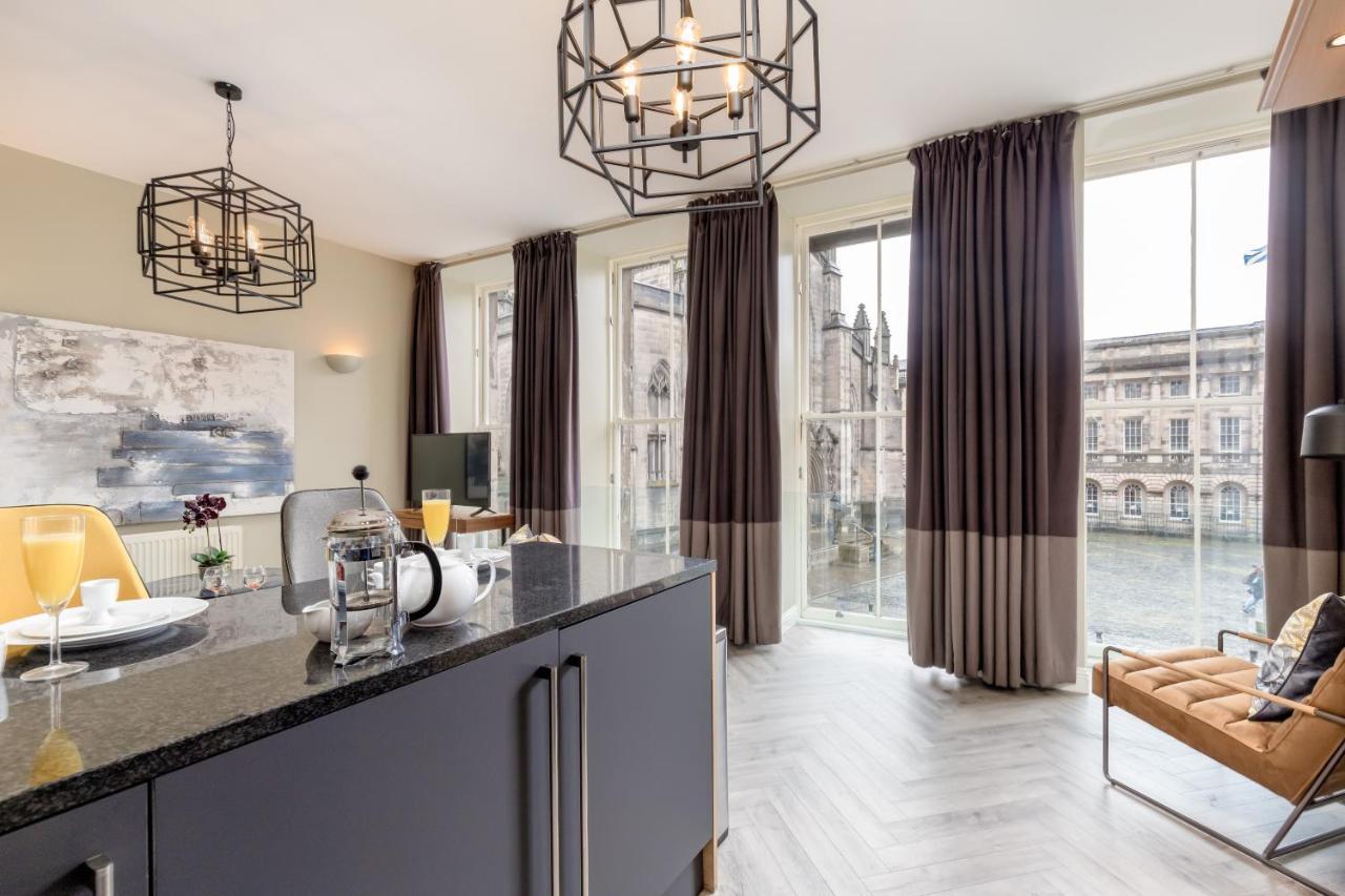 Royal Mile Apartments By Joivy Эдинбург Экстерьер фото